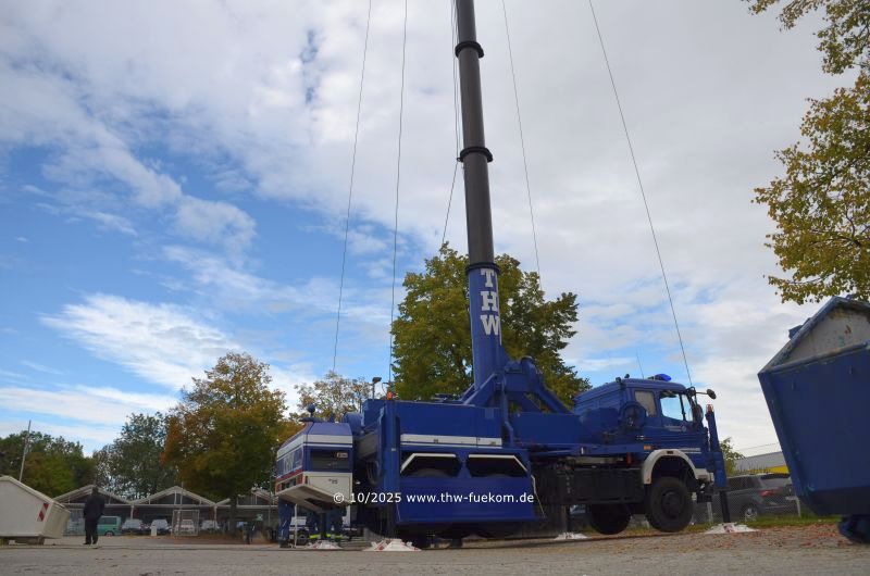 Aufbau der THW Mastkraftwagen