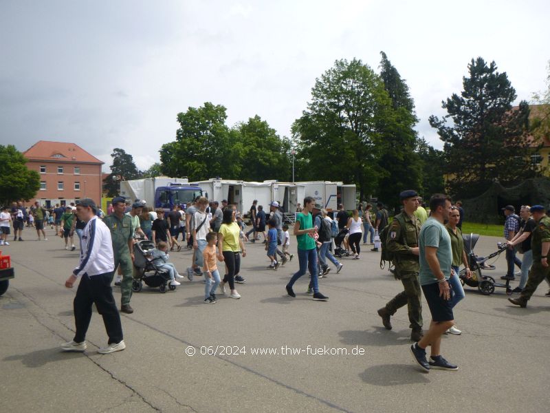 Besucher strömen in Massen