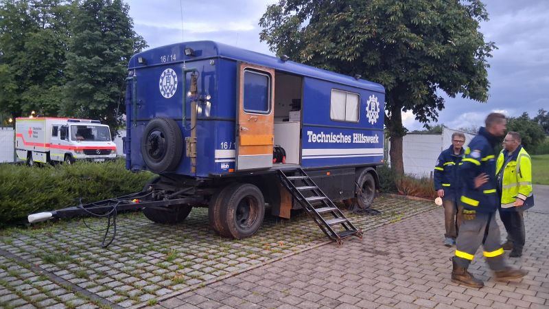 Einsatzleitanh&auml;nger (ELA) aufgebaut