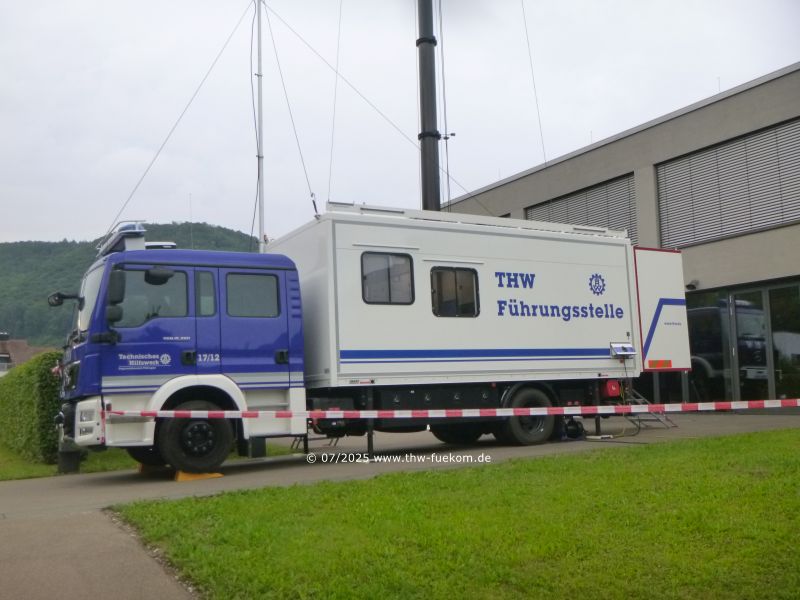 Im Einsatz der F&uuml;hrungs- und Kommunikationskraftwagen