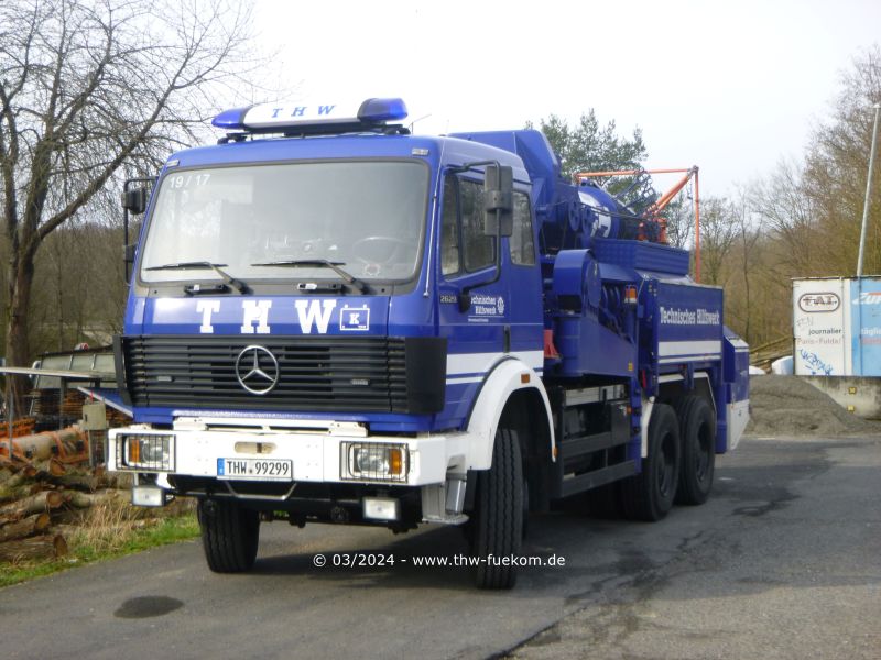 MastKW Potsdam beim technischen Halt im Gramschatzer Wald