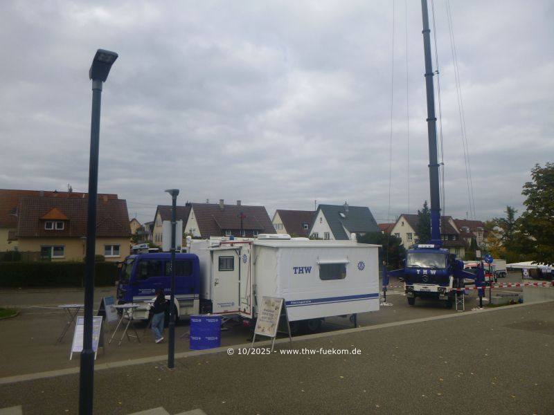 Einsatzfahrzeuge des Fachzug Führung und Kommunikation (B) Ofterdingen