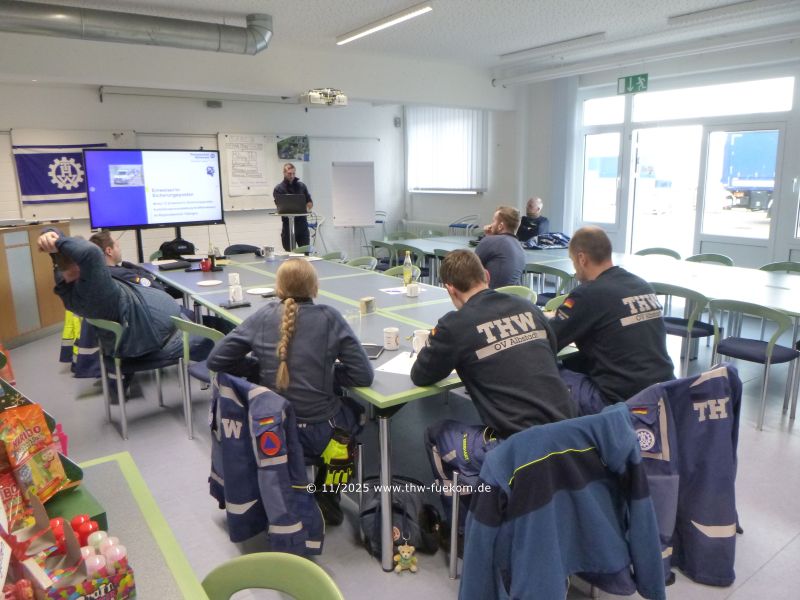 Theorieuntericht zu den Modulen